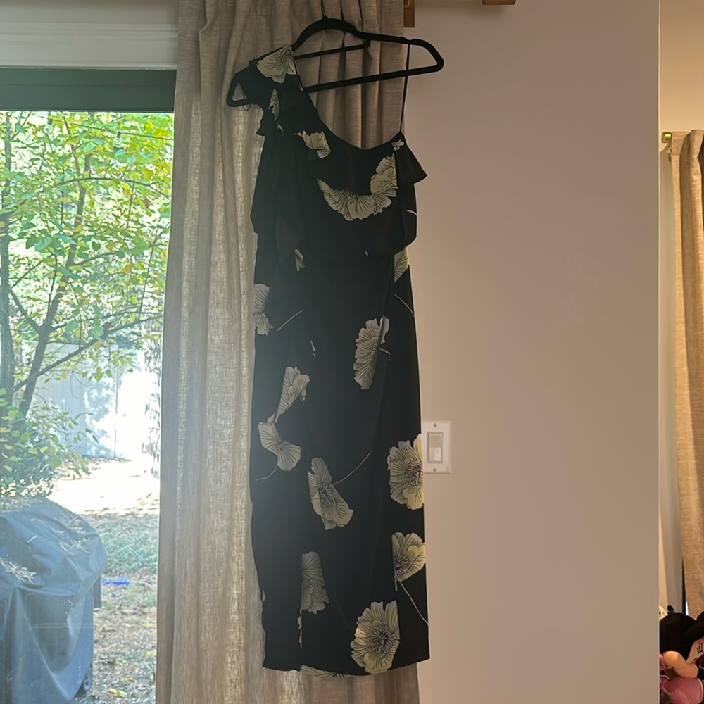1 State floral one shoulder dress with split